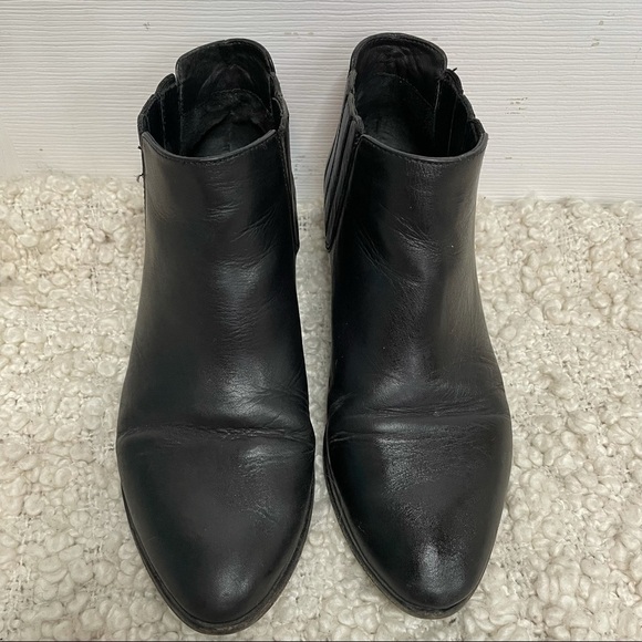 JOIE Barlow Black Leather Booties Heeled Ankle Chelsea Style Boots 37 - Picture 5 of 10